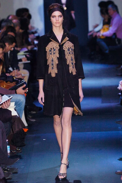 Look 13
